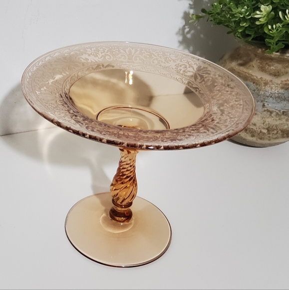 Vintage Fostoria Royal Etched Amber Glass Compote - Picture 3 of 8